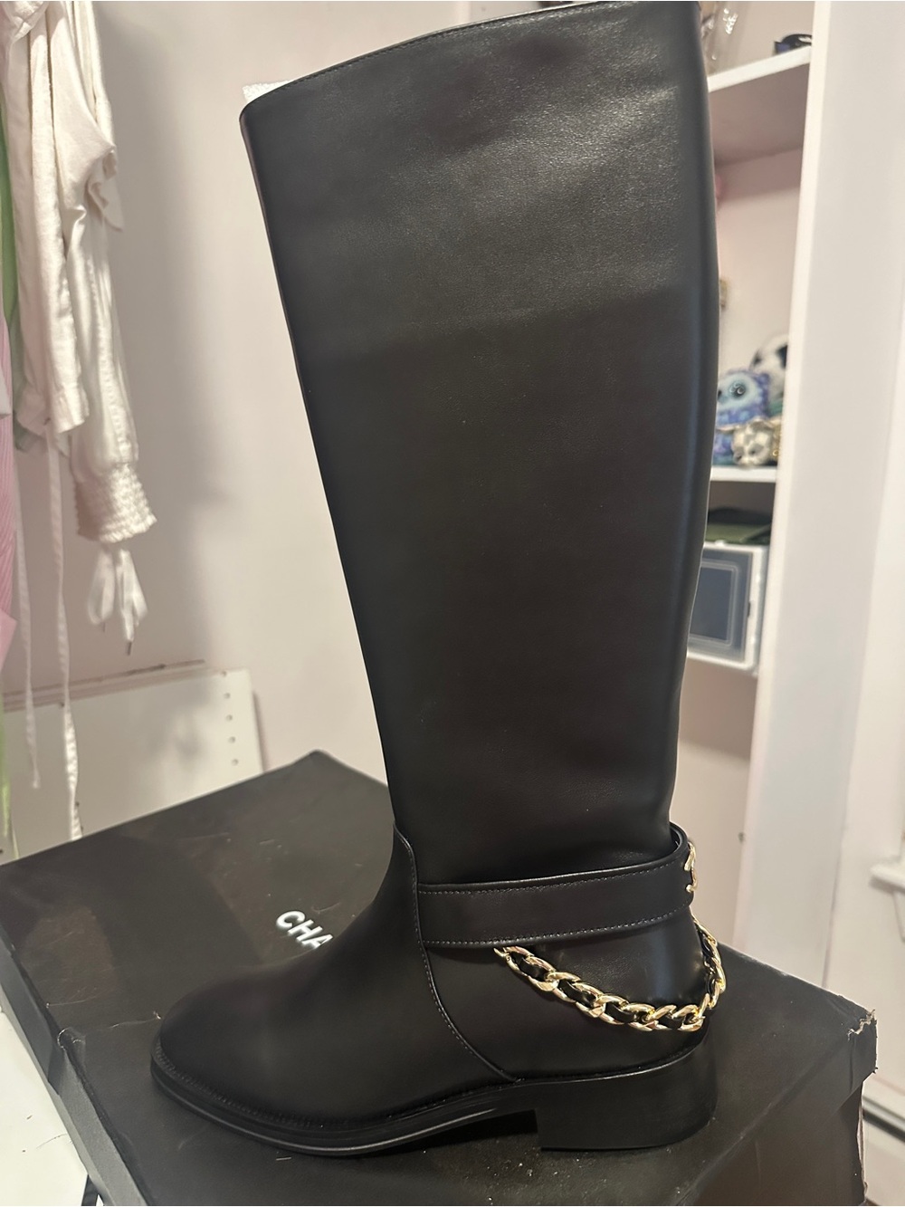 Source Unknown Black Leather Knee Boot with Gold Chain Accent NEW